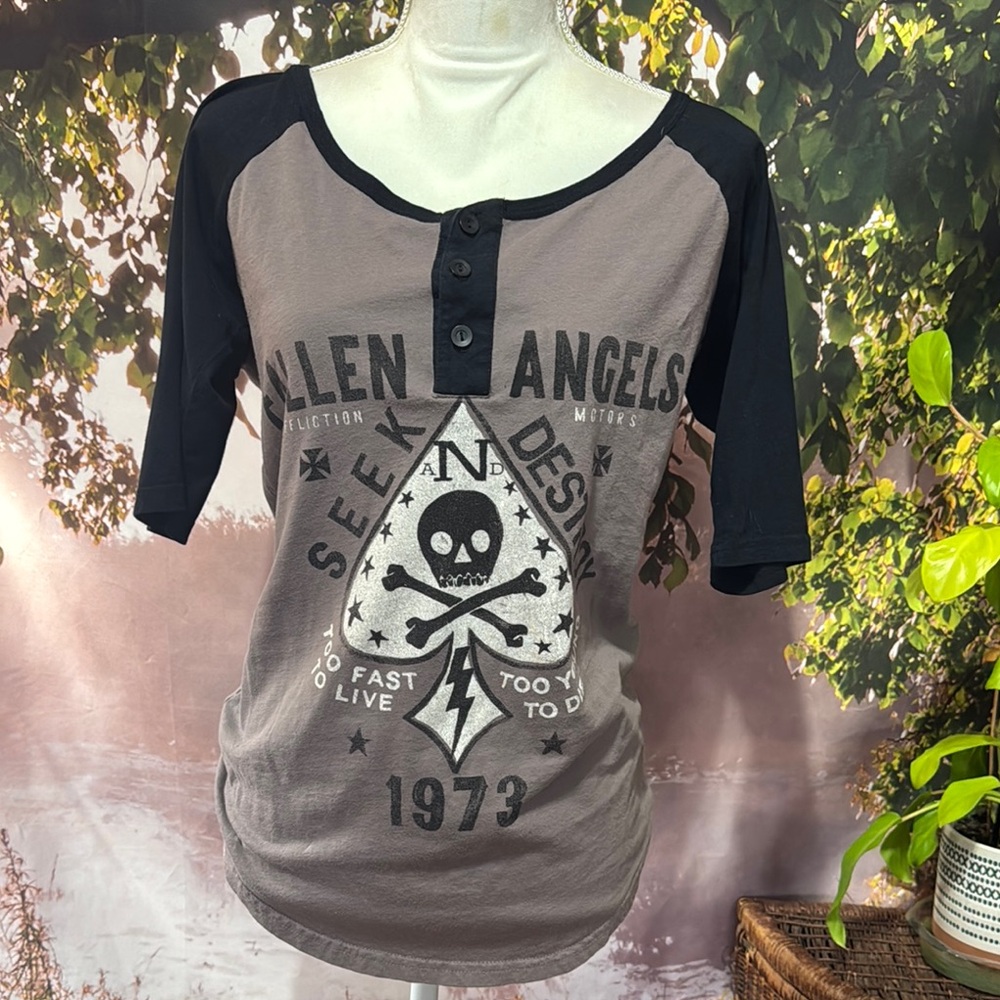 Affliction Gray and Black Graphic Tee